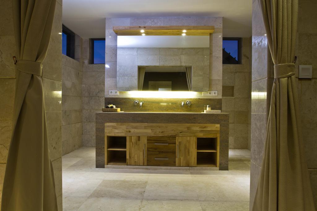 Puri Ratu Jimbaran Villa Номер фото