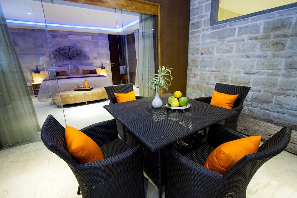Puri Ratu Jimbaran Villa Экстерьер фото